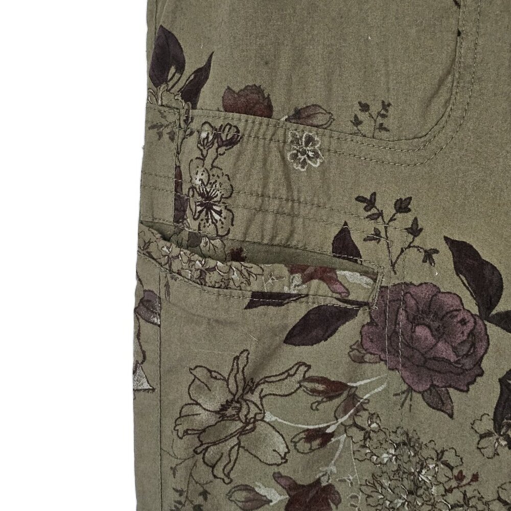 Democracy “Flex”-ellent Utility Pants – Floral Olive Green  Size 14 - Picture 8 of 16